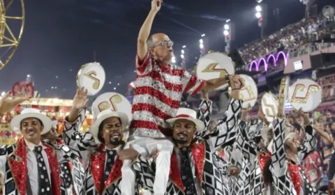 O carnaval foi, é e sempre será pura política