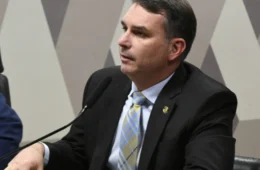 Novo tarifaço é revés para Flávio Bolsonaro, avaliam Centrão e aliados