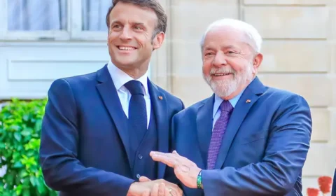 Lula se reúne com Macron na Índia em meio a debate sobre acordo Mercosul–UE