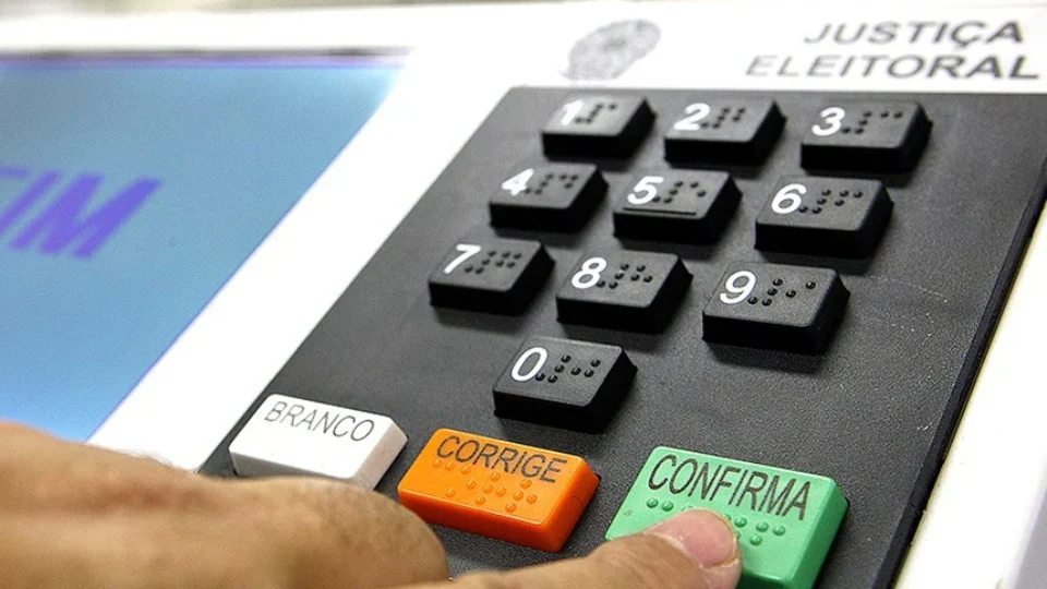 Riscos estratégicos e a dependência dos eleitores independentes