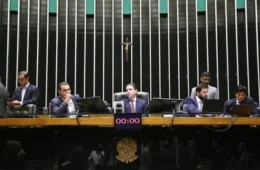 Câmara vai aumentar verba de gabinete em cerca de 23% após reajuste de servidores