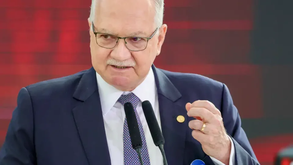 Fachin adia reunião sobre código de ética no STF para evitar ‘guerra interna’