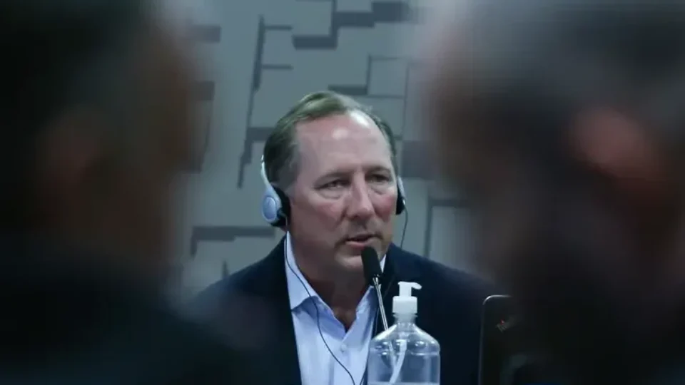 John Textor depõe no Senado