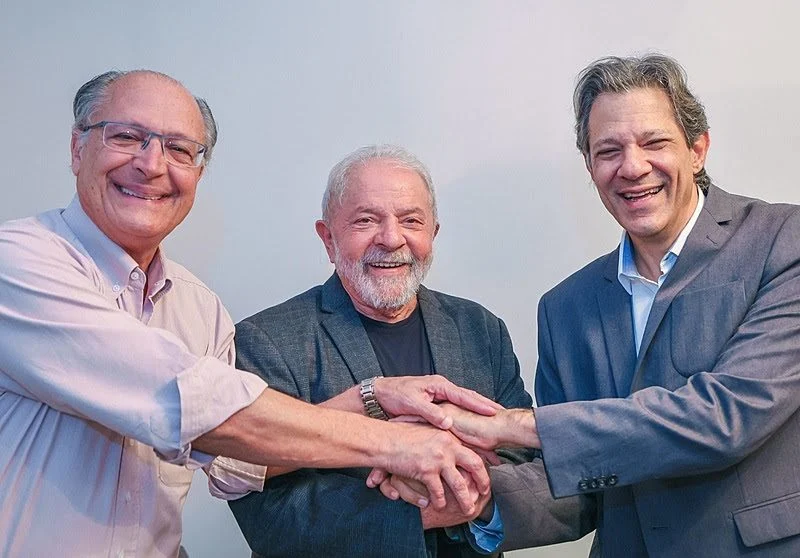 Lula 3 cresce na economia, mas não na percepção dos brasileiros; economistas tentam explicar as razões