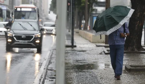 Frente fria avança no Sul e chuvas seguem em boa parte do país; veja a previsão