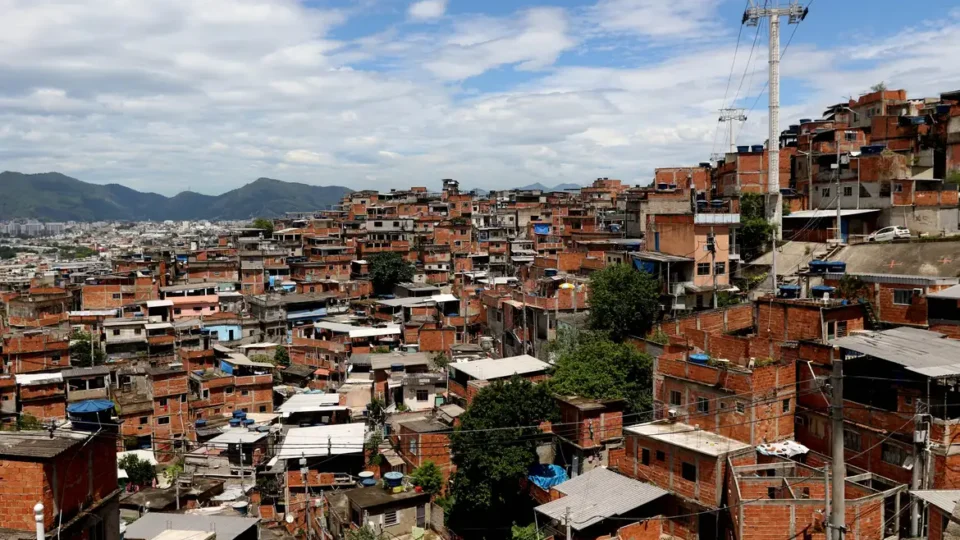 Segurança, moradia e saúde são maiores demandas de moradores de favelas