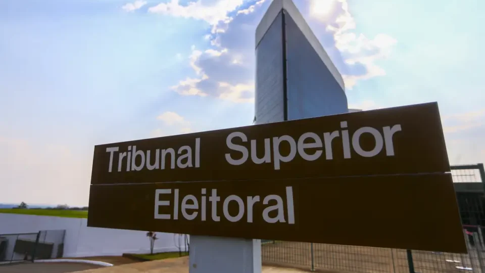TSE discute restringir uso de vídeo e áudio em questionários de pesquisas eleitorais