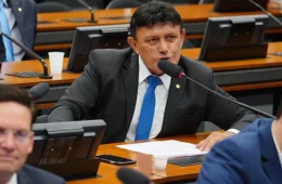 Comissão da Mulher da Câmara tem homem acusado de ameaçar deputadas
