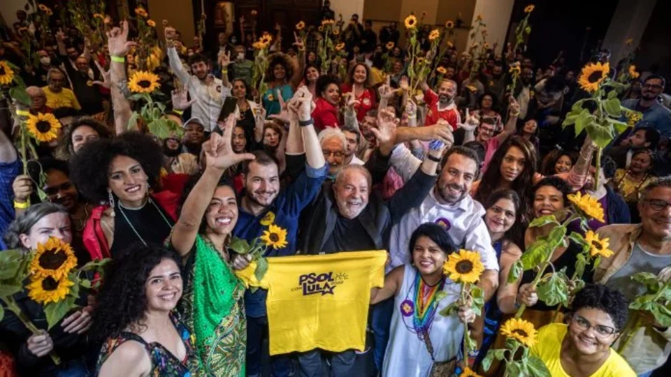PSOL rejeita federação com o PT e confirma apoio à reeleição de Lula no 1º turno