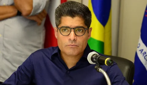 CPMI do INSS encontra contato de ACM Neto na agenda de Vorcaro