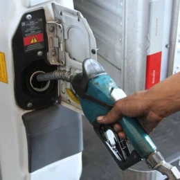 Governo regulamenta subsídio de R$ 1,12 ao diesel para conter impactos do petróleo