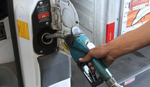 Governo regulamenta subsídio de R$ 1,12 ao diesel para conter impactos do petróleo