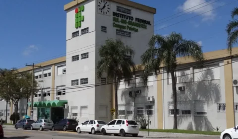 Estudantes fazem ranking sexual com fotos de alunas em colégio federal no RS