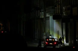 Sistema de energia em Cuba é ‘desconectado’ e apagão atinge país inteiro