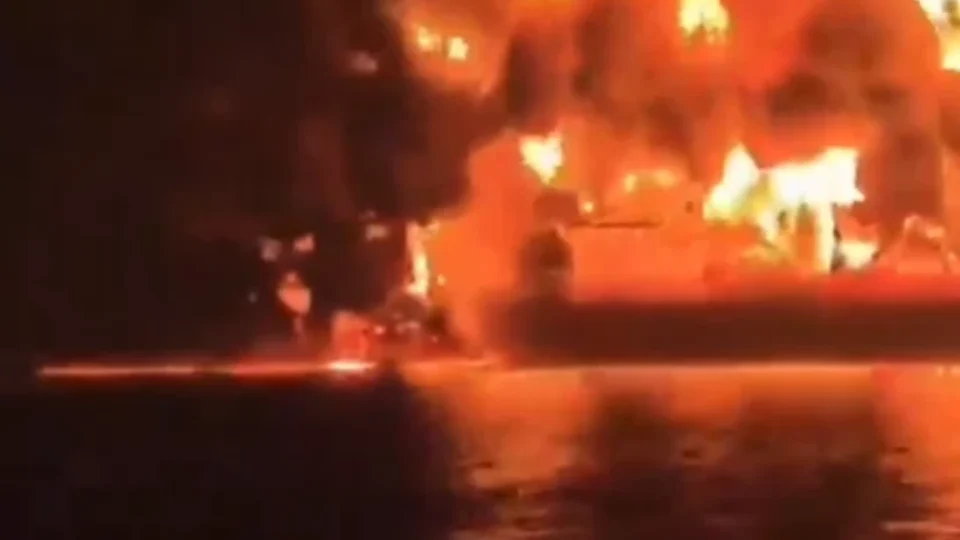 Irã faz novos ataques a instalações de petróleo no Golfo e provoca aumento dos preços