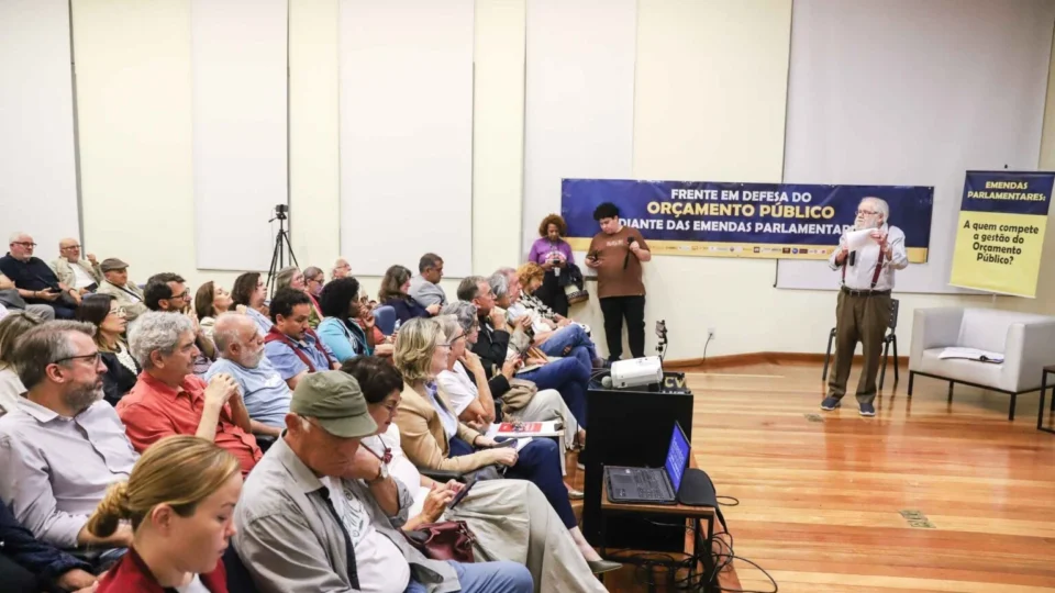Entidades lançam Frente em Defesa do Orçamento Público contra as emendas parlamentares