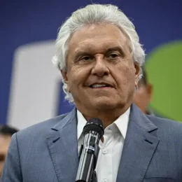 Caiado entra na mira do MP por uso de policiais como seguranças particulares