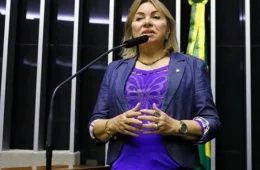 PF aponta deputada como articuladora de fraude bilionária no INSS