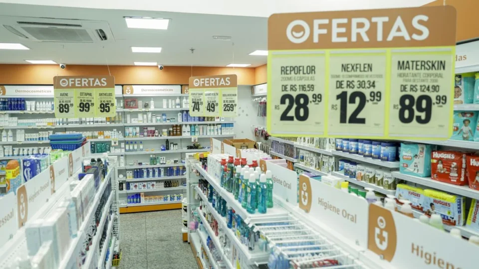 Medicamentos podem ter reajuste de até 3,81% a partir desta terça