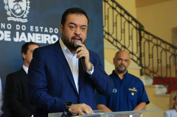 Castro responde às acusações de abuso de poder político e econômico no escândalo do Ceperj - Foto: Rogério Santana/Governo do Rio