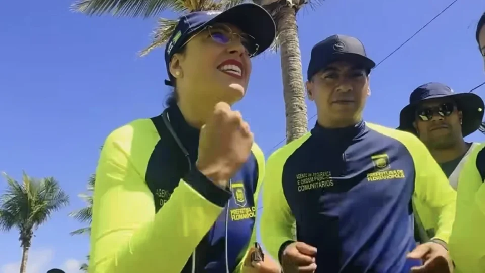 Culto a Israel, armas e Batman: quem é a idealizadora do ‘Ice de Floripa’