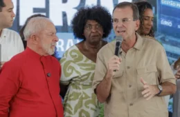 PT do RJ oficializa apoio a Paes para governo e Benedita para Senado