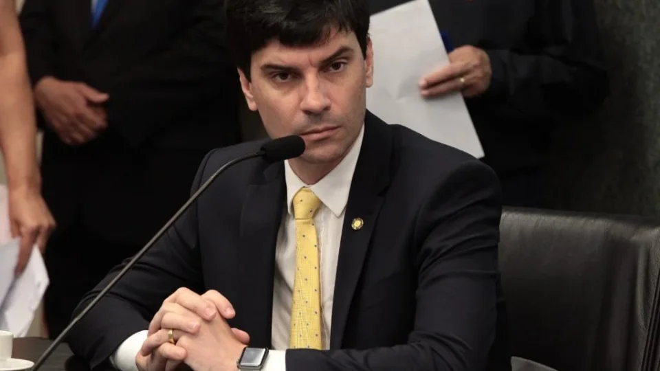 MP abre inquérito para apurar conduta de ex-delegado-geral de SC no caso Orelha