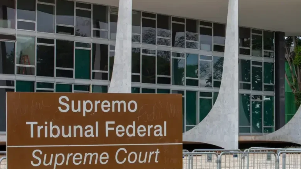 Comissão do STF identifica R$ 9,8 bi em penduricalhos acima do teto para juízes