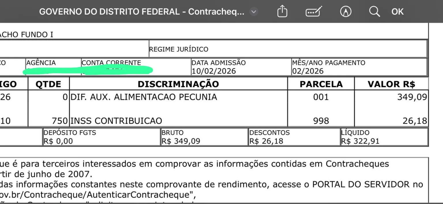 Contracheques de professores temporários com cortes nos salários