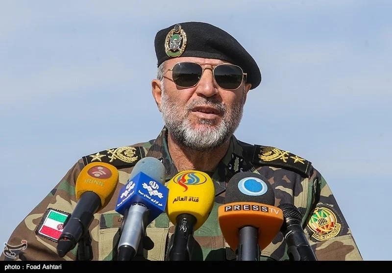 Kioumars_Heydari_general-iraniano