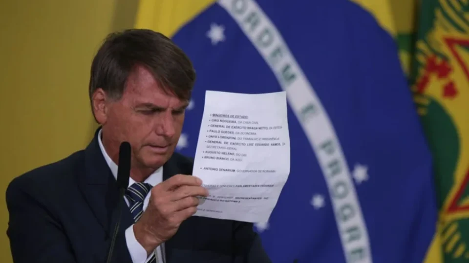 Primeira Turma do STF tem unanimidade para manter Bolsonaro na Papudinha