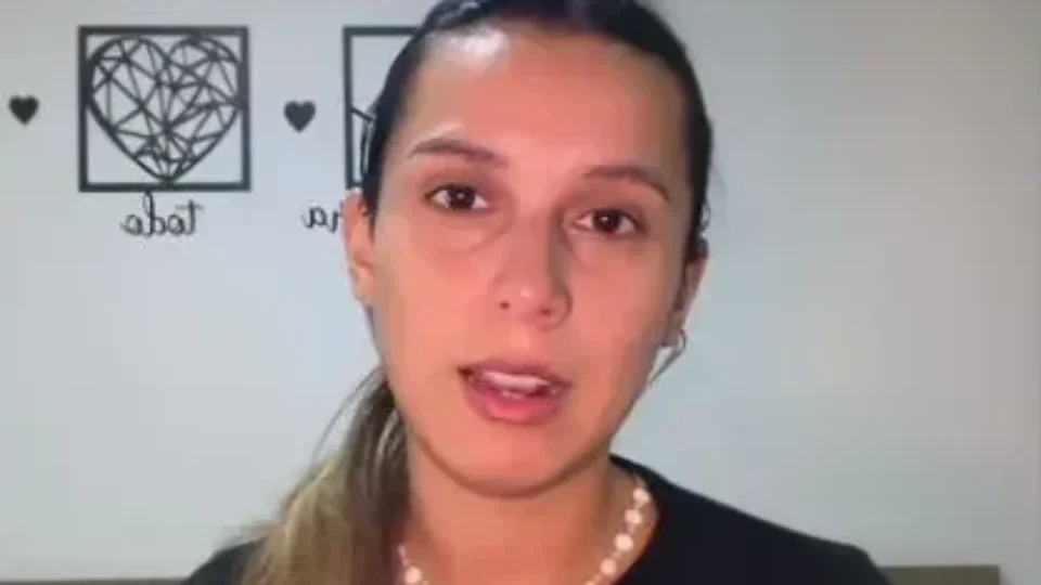Argentina ré por injúria racial paga R$ 97 mil e é autorizada a deixar o Brasil
