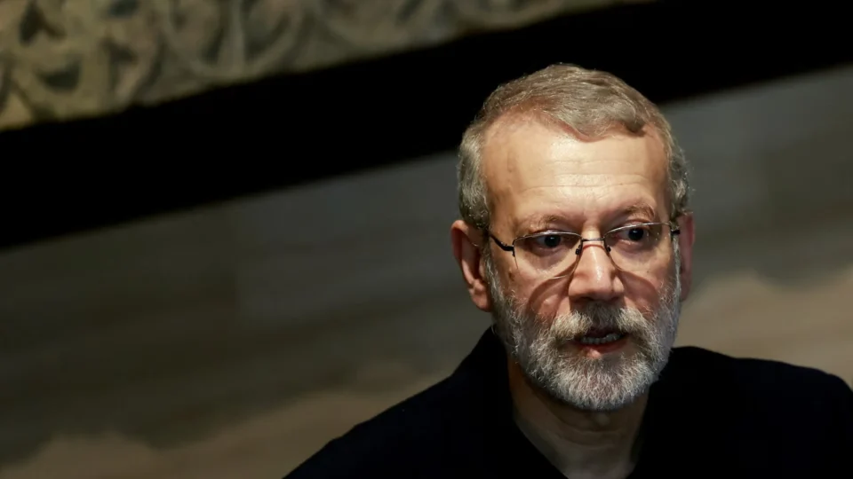 Israel afirma ter matado chefe de segurança do Irã em ataque aéreo