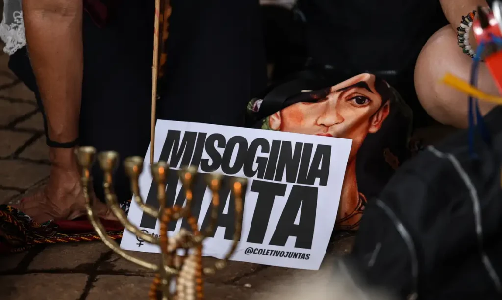 A misoginia é ferramenta do bolsonarismo para conquistar o poder