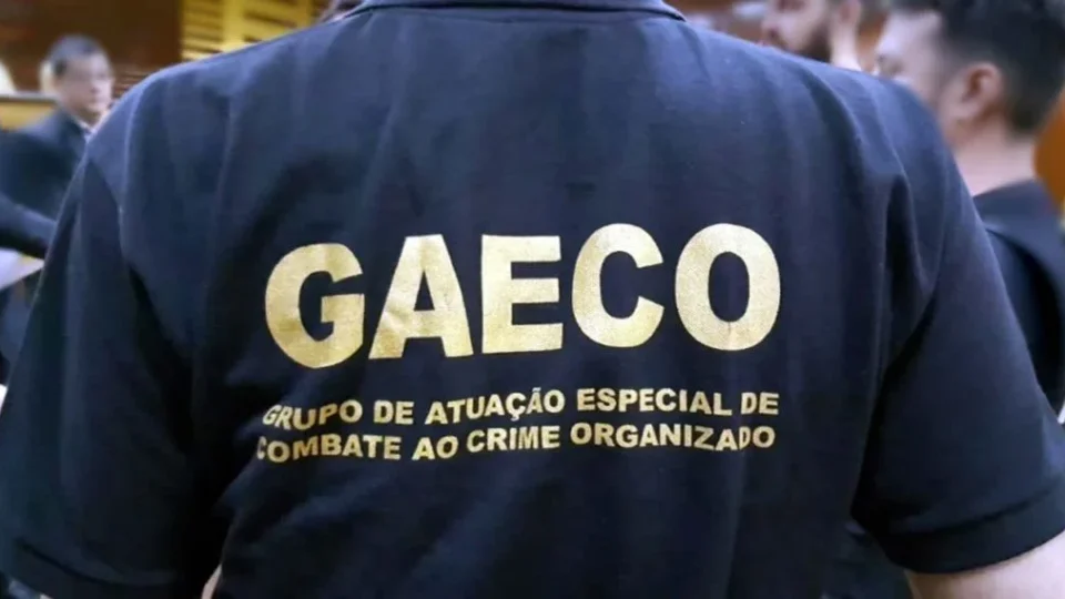 Operação apura policiais civis de SP suspeitos de destruir provas por propina
