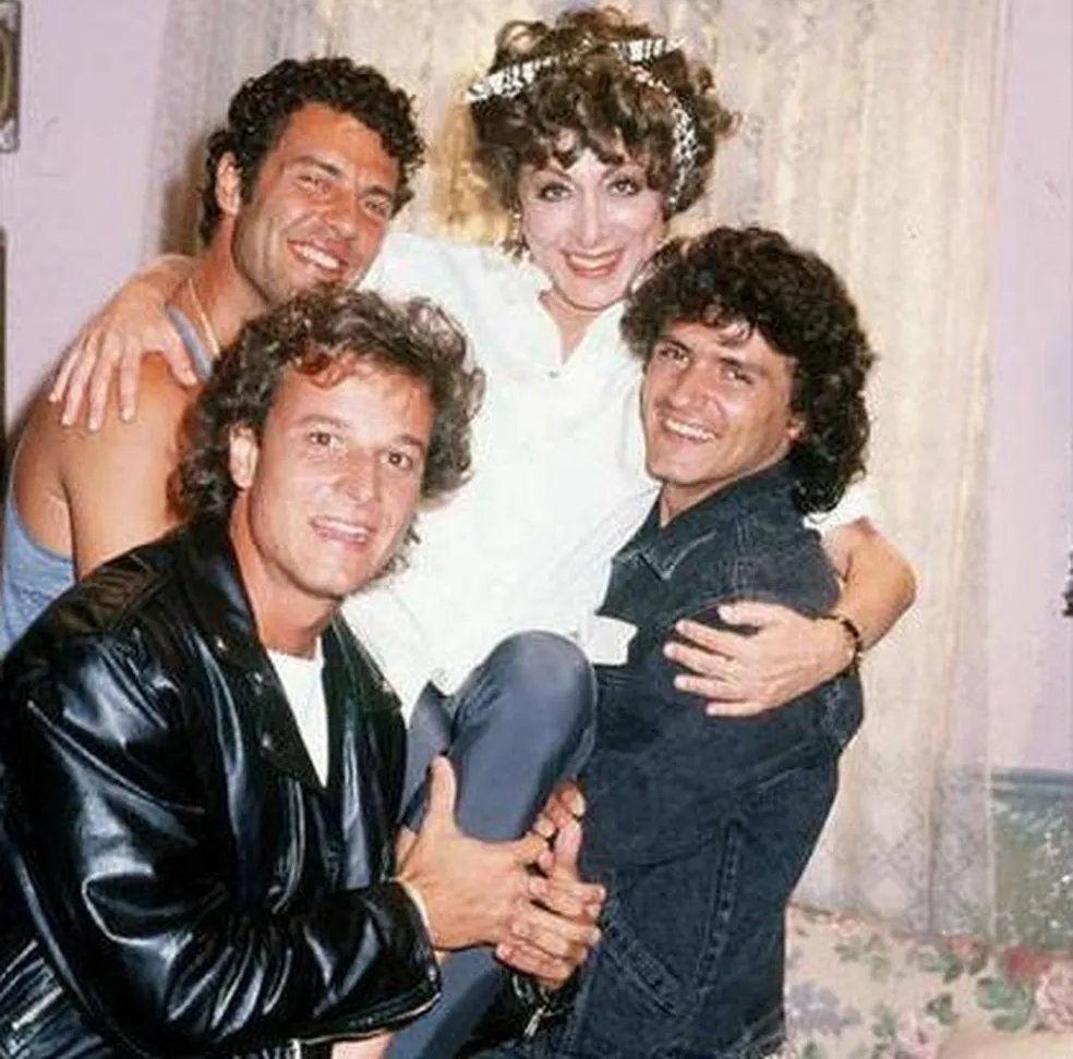 Gerson Brenner em Rainha da Sucata, com Aracy Balabanian, Marcelo Novaes e Jandir Ferrari