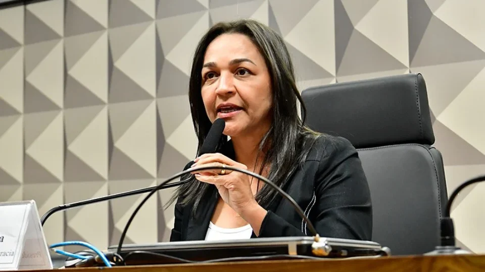 Senadora Eliziane Gama deixa PSD após pré-candidatura de Caiado e vai para o PT