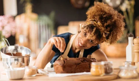 Quer um amor que dure? Comece aprendendo a fazer o seu próprio bolo