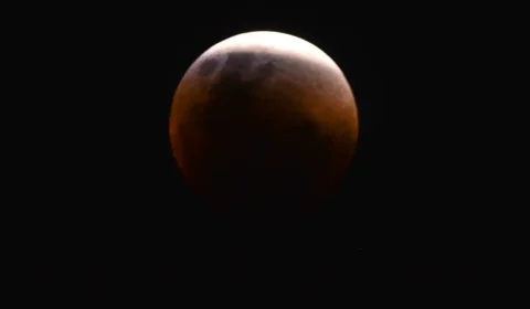 Saiba como será a Lua de Sangue na próxima terça-feira