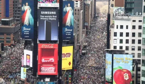 ‘No Kings’: Protestos massivos nos EUA denunciam autoritarismo e guerra de Trump
