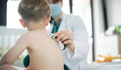 Entidades médicas negam epidemia de micropênis e alertam para uso de hormônios em crianças