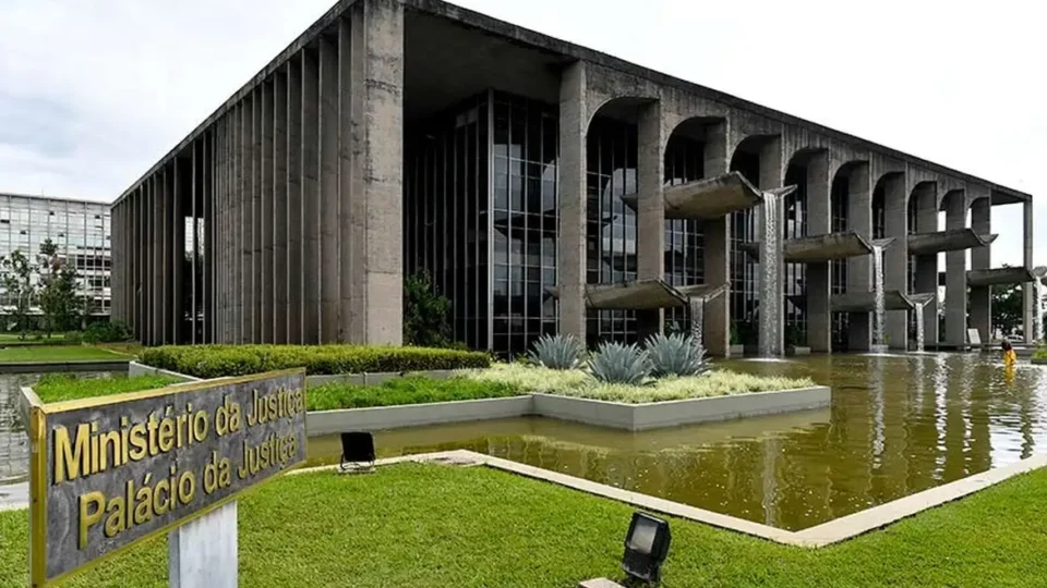 Ministério da Justiça terá centro para monitorar violência contra a mulher
