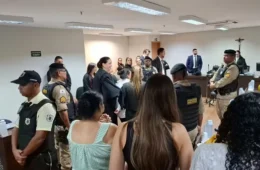 Mulher que matou companheiro após flagrá-lo abusando de sua filha é absolvida em BH