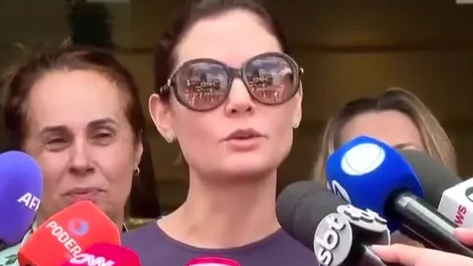 Michelle diz que mérito de domiciliar a Bolsonaro é de todos que procuraram Moraes