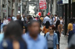 Mortes por câncer colorretal devem aumentar quase 3 vezes até 2030