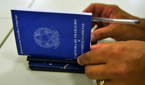 Datafolha: 45% dos brasileiros afirmam ter buscado renda extra nos últimos meses