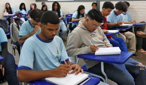 Governo quer Enem obrigatório para avaliar educação básica, mas ainda não tem modelo fechado