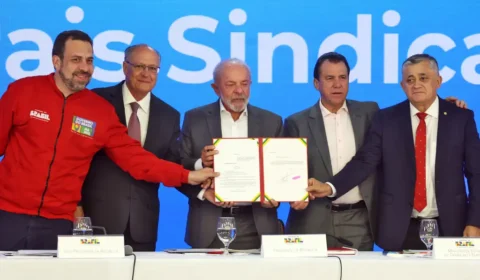 Governo admite transição no fim da escala 6×1, mas rejeita nova desoneração a empresários