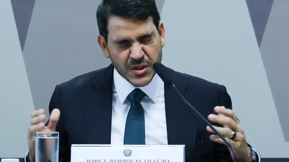 Governo avalia insistir em Messias ao STF após rejeição histórica