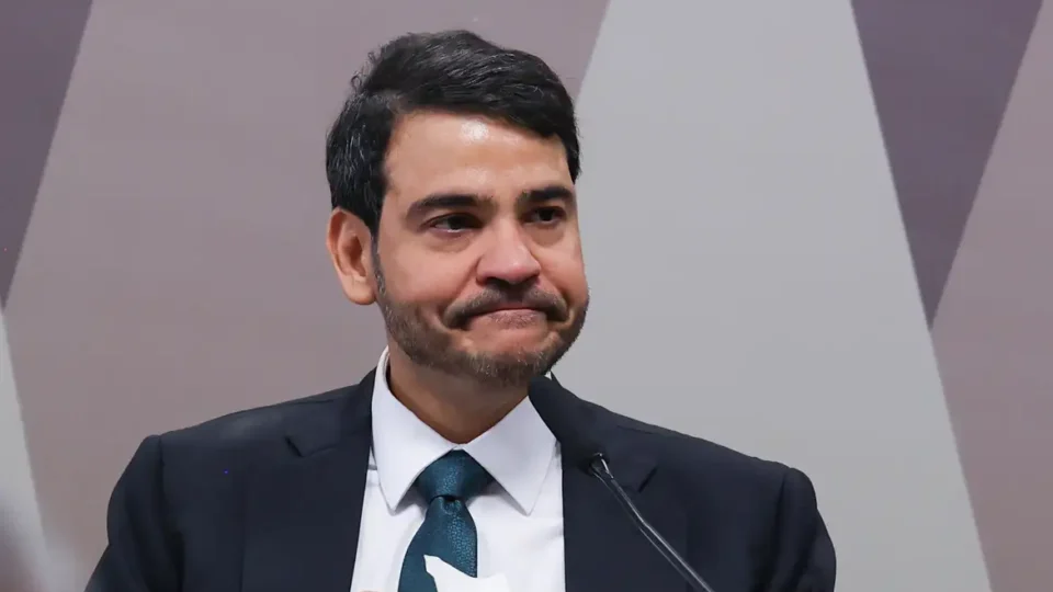 Governo mapeia traições em votação sobre Messias, vê rasteira do MDB e prevê exonerações